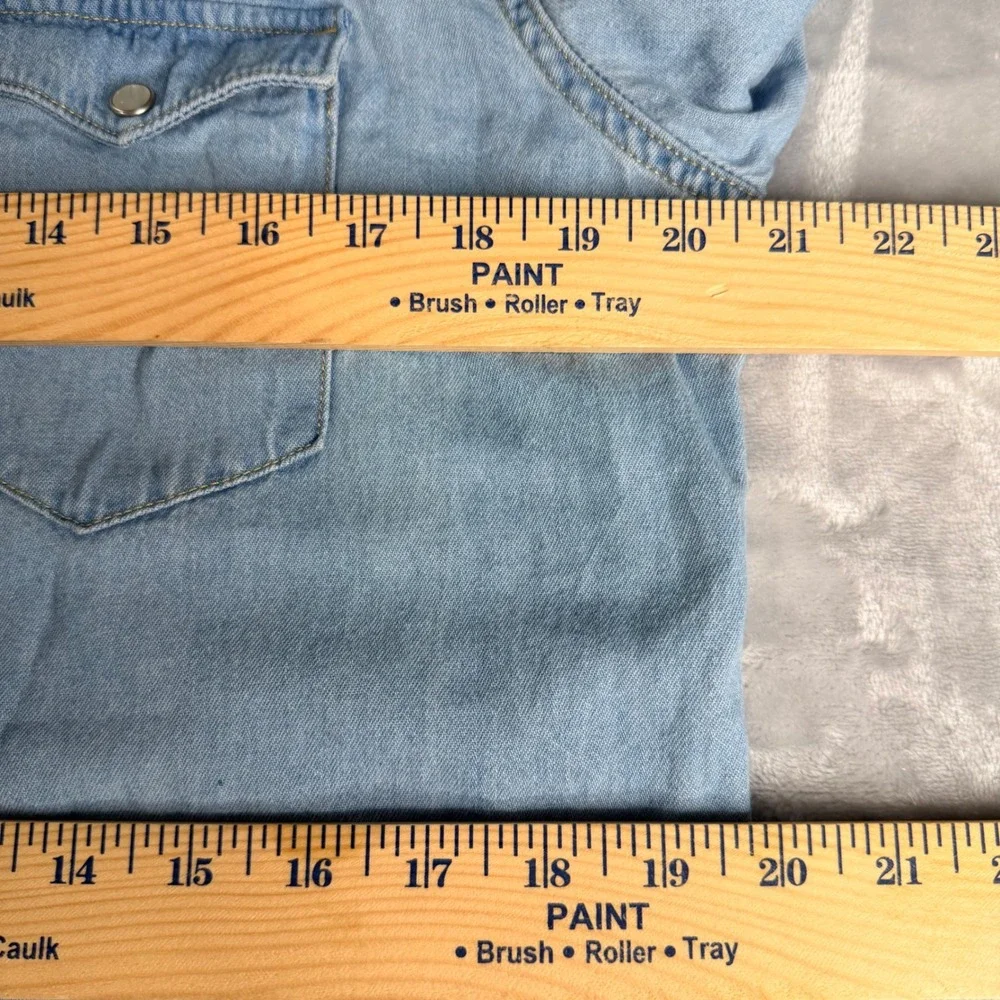 Levis Mens Medium Standard Western Denim Shirt Blue Pearl Snap Long Sleeve
